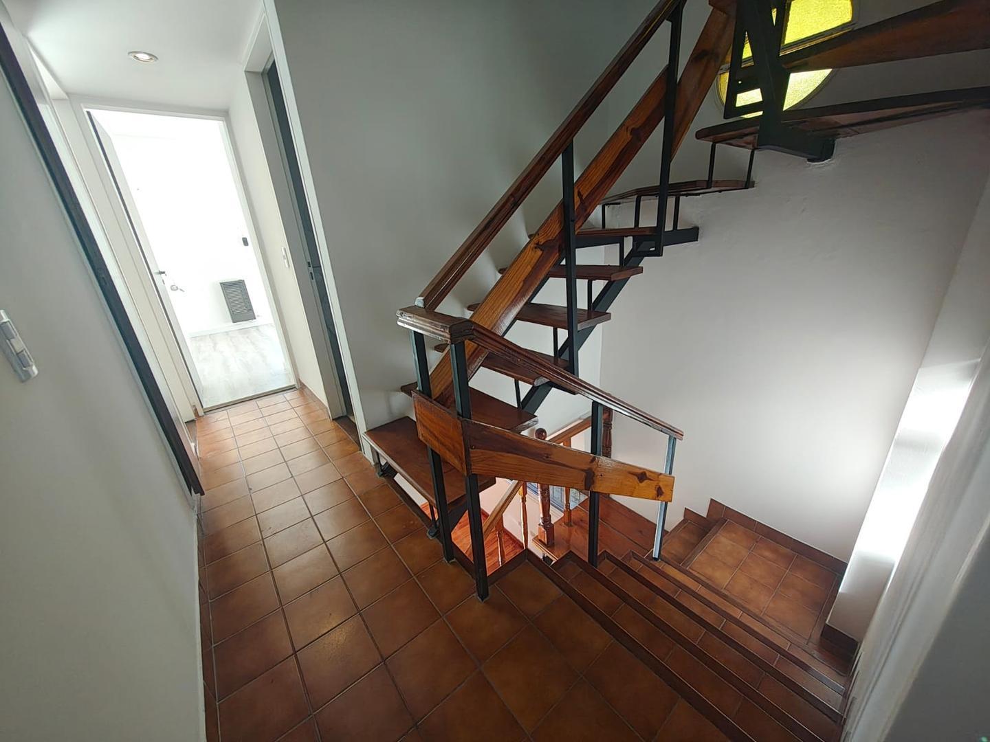 Foto de Duplex en alquiler 4 ambientes en Olivos, imagen 5