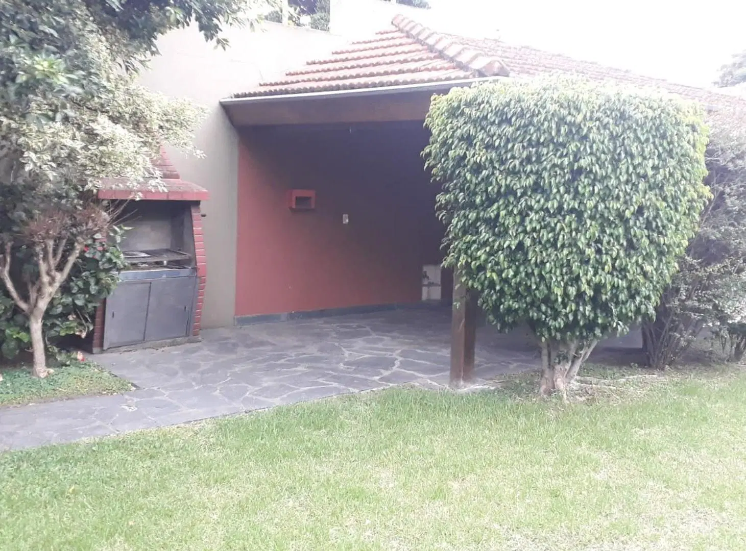 Casa en alquiler con 3 dormitorios en Florida Oeste 3