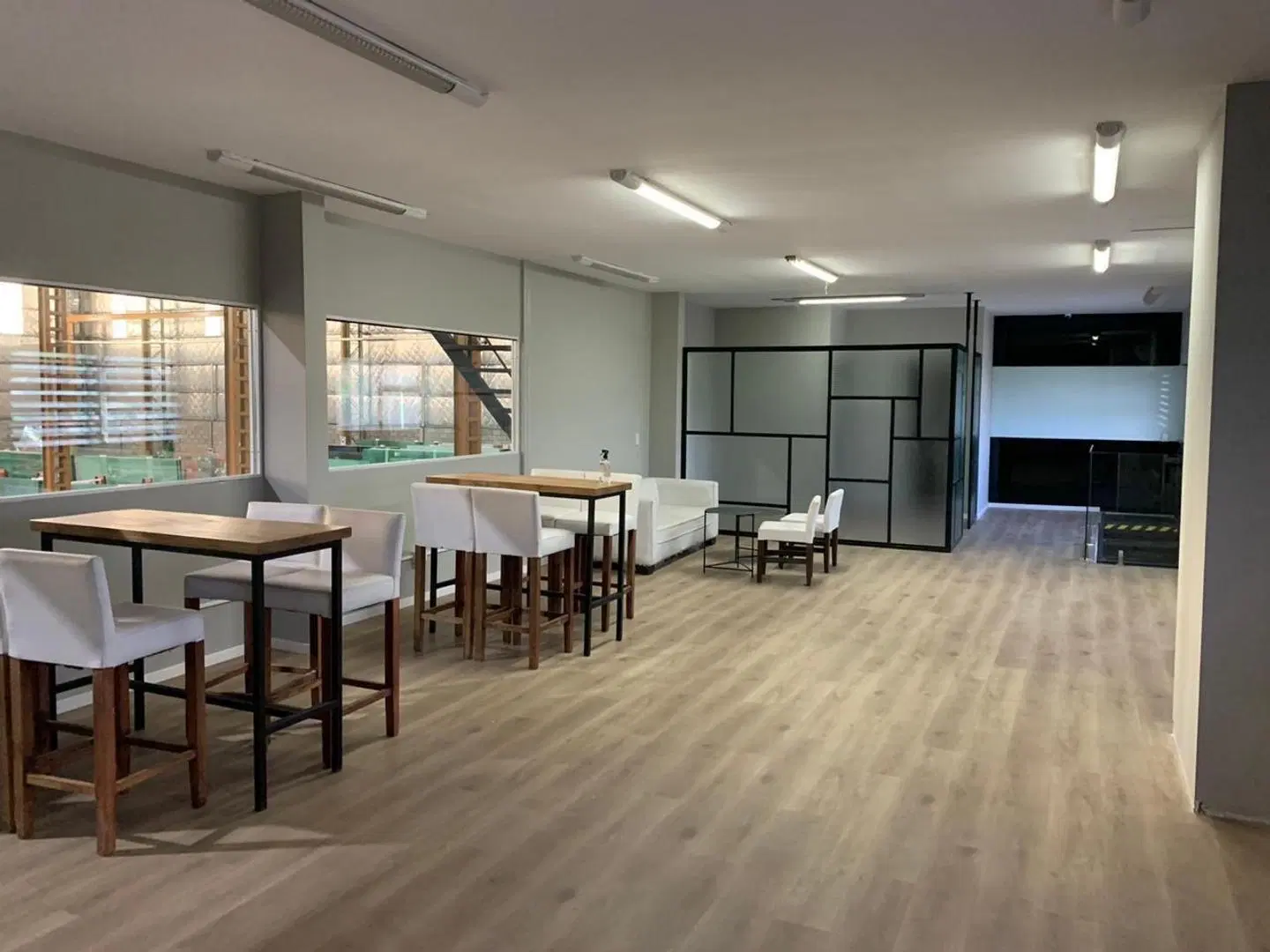 Galpon con oficinas en Alquiler Tigre El Talar 5