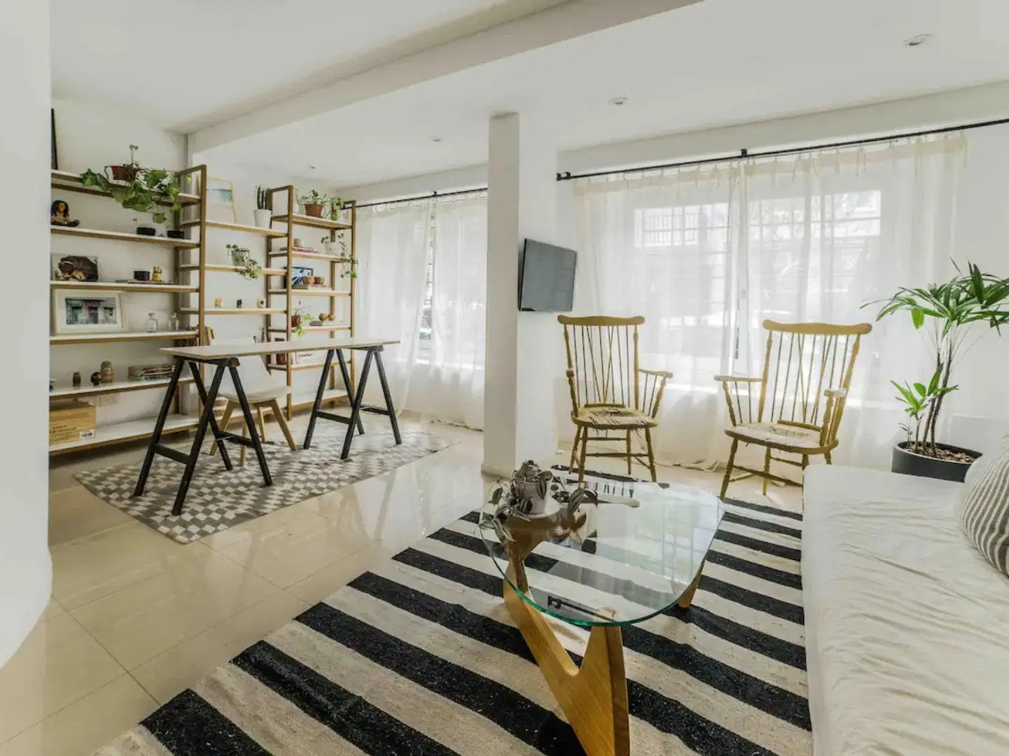 Departamento en PB con patio | Núnez 2