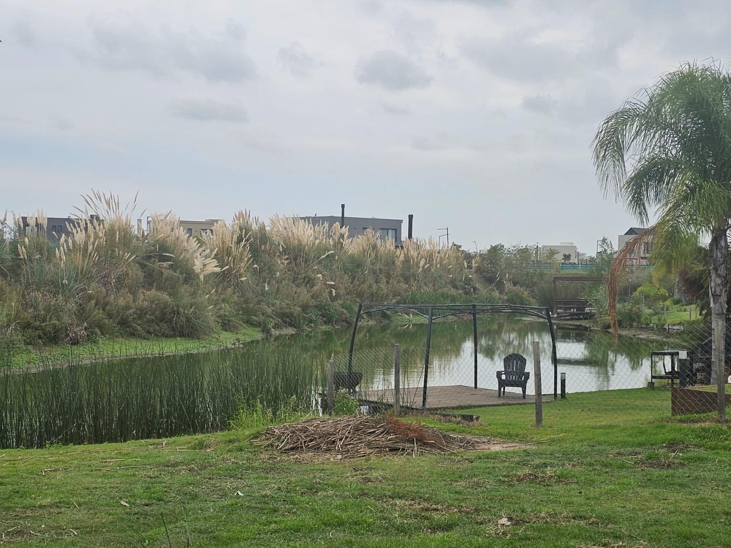 Casa en Venta - El Cantón, barrio Norte