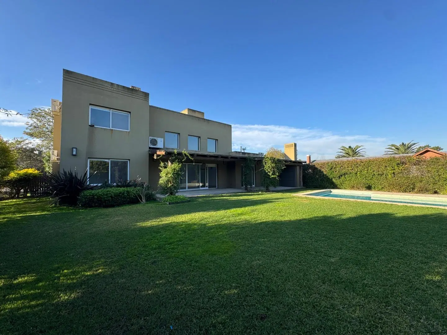 Casa en ALQUILER anual en Talar del Lago 2 2