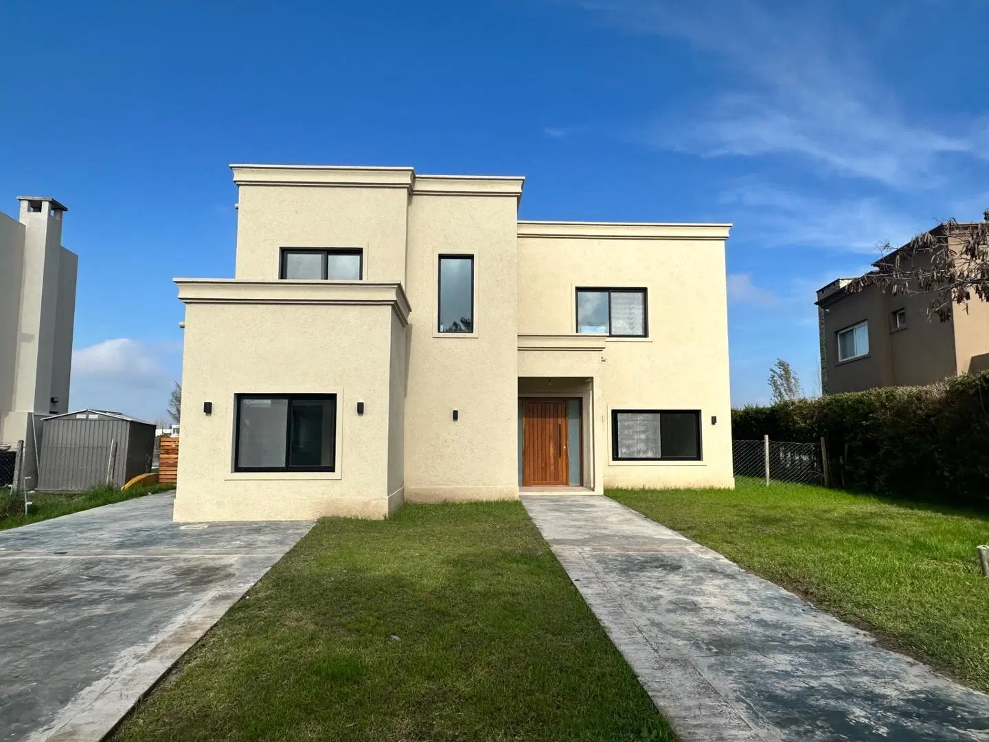 Casa en Venta - El Cantón, barrio Norte 2