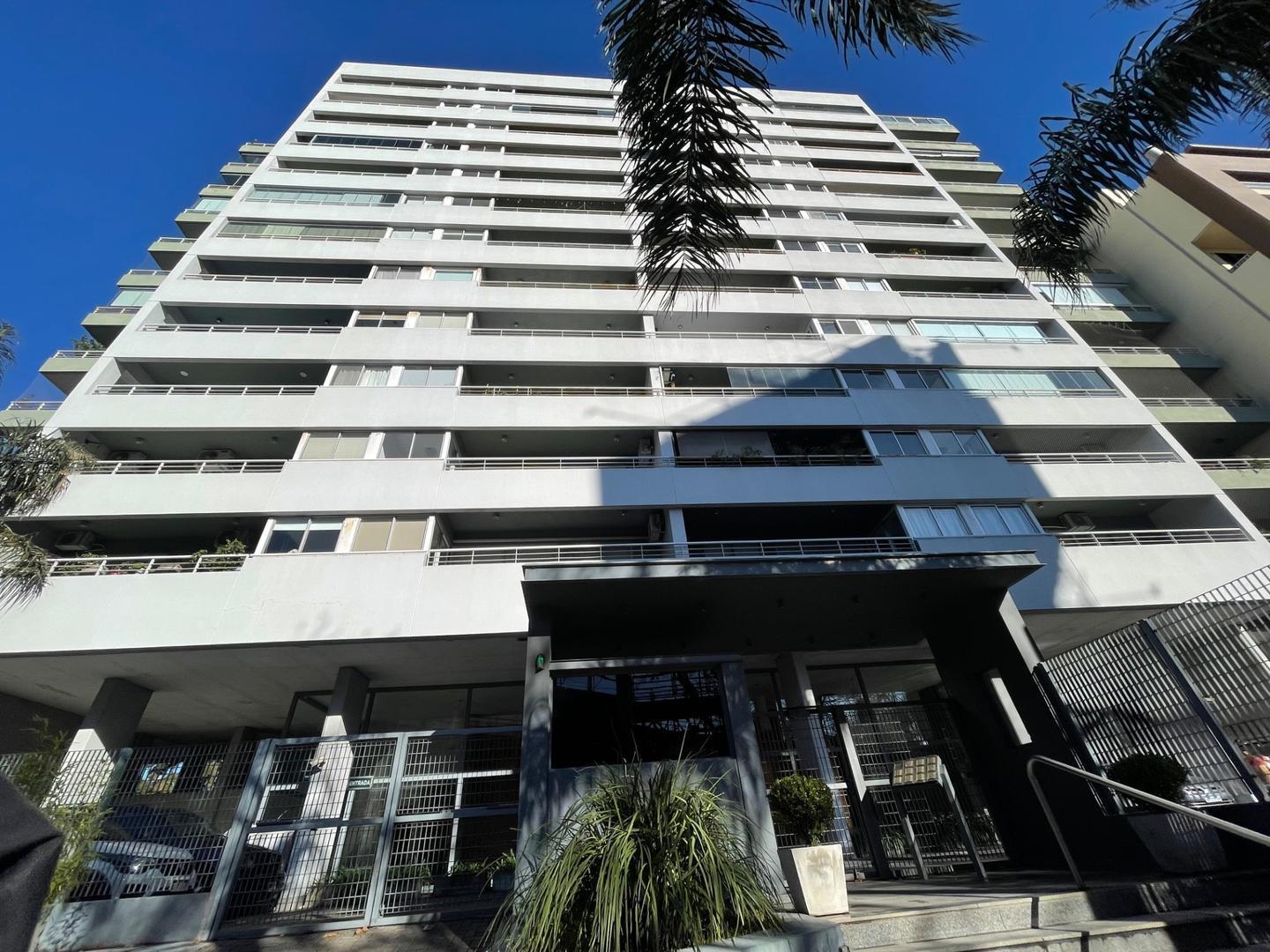 Alquiler / 2 ambientes en Av. Libertador, Olivos