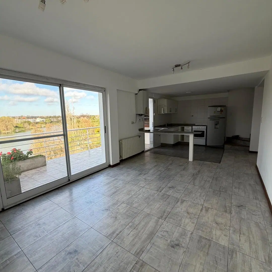 Venta Departamento 3 ambientes Santa Barbara vista Lagunas 4