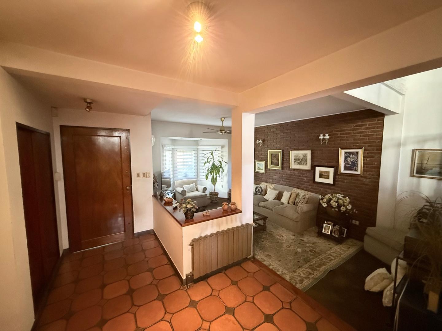 Foto de Venta Casa 7 ambientes Villa Devoto Excelente ubicación, imagen 3