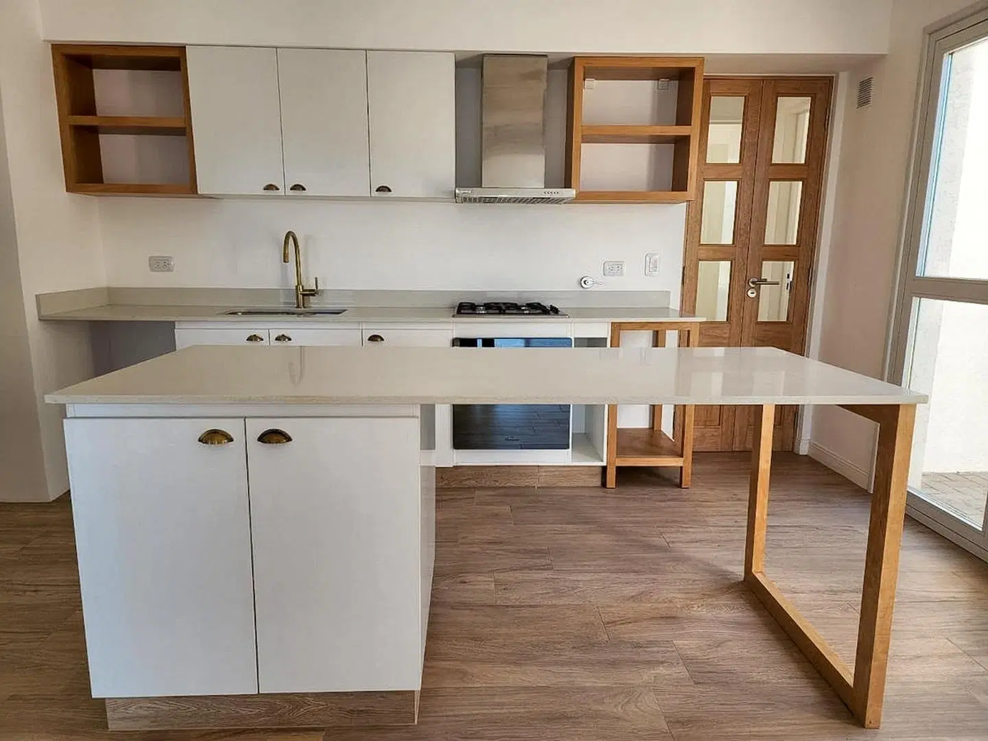 Casa en Alquiler | A la laguna | Barrio Santa Ana 3