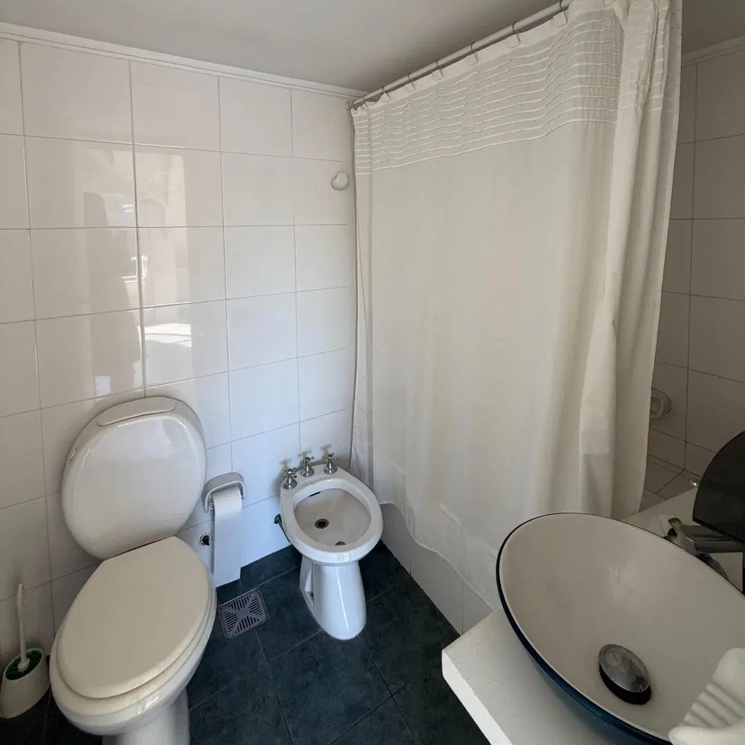 Venta Departamento 2 ambientes Santa Barbara, puro sol! 4