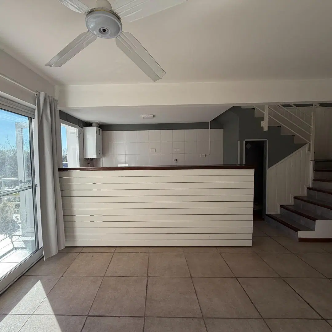 Venta Departamento 2 ambientes Santa Barbara, puro sol! 2