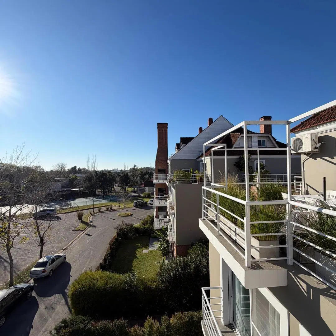 Venta Departamento 2 ambientes Santa Barbara, puro sol! 5