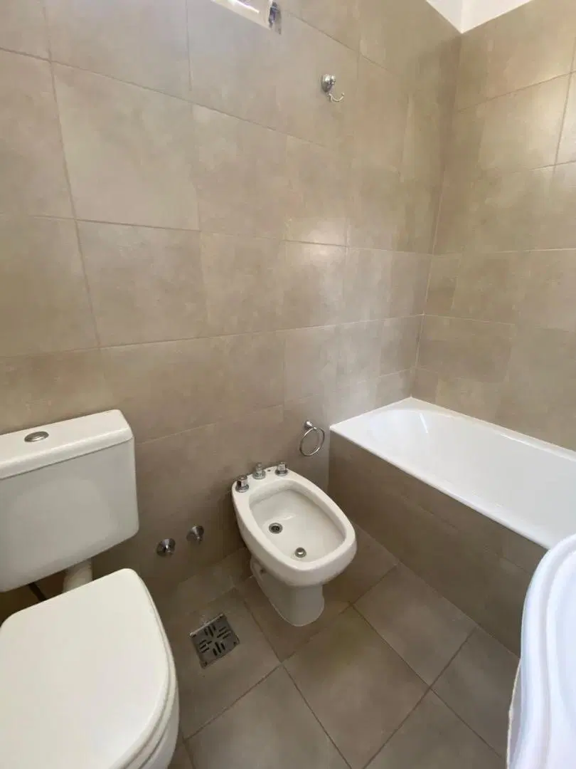 Alquilo Departamento amplio 2 ambientes 2