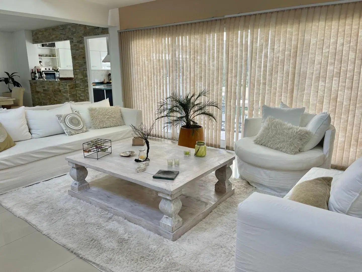 Venta Casa de 290 m² sobre lote de 900 m² Barrio El Portillo 8