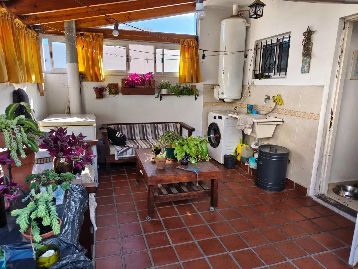 Venta de PH, 2 dormitorios , cochera cubierta en Munro. 3