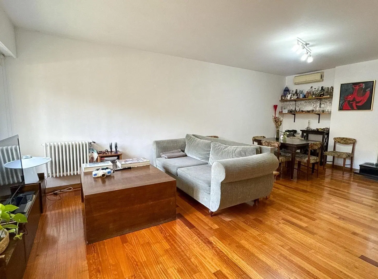 Venta casa 5ambientes con dependencia Olivos 2