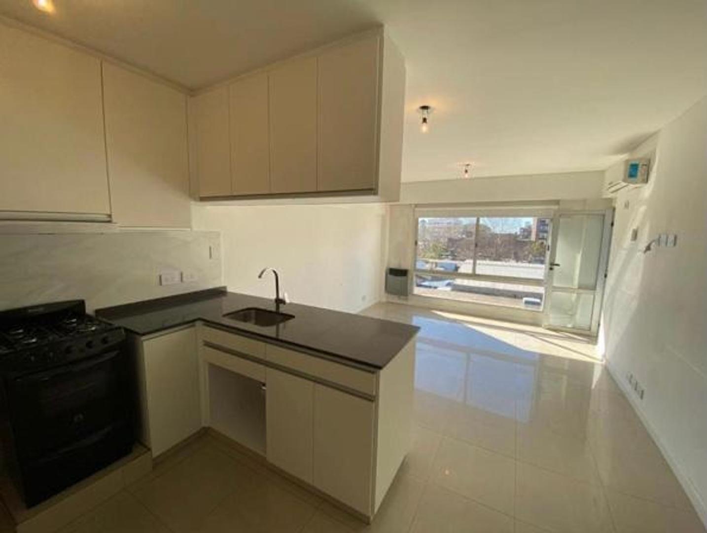 Foto de Venta Departamento 2 ambientes y escritorio San Fernando, imagen 2