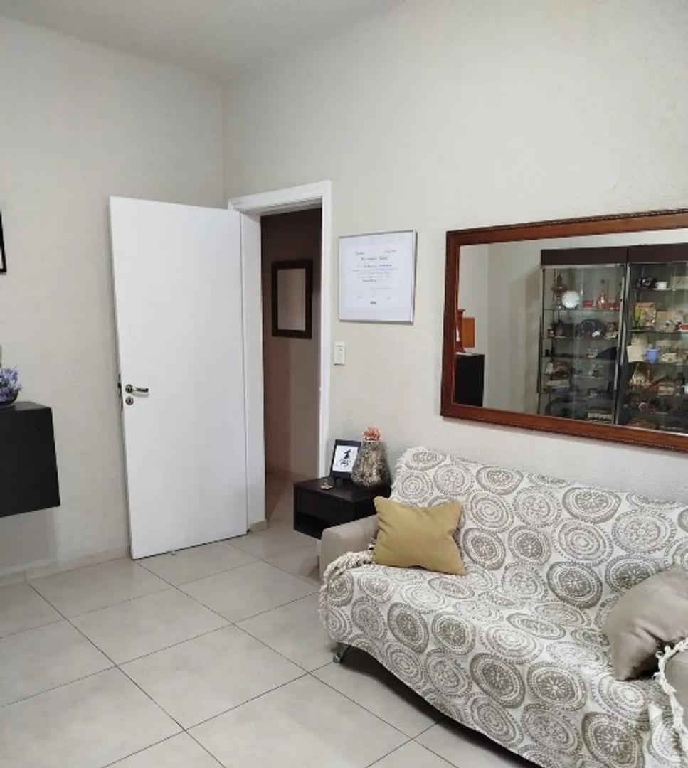 Foto de Casa en venta de 3 ambientes en Boulogne, imagen 1