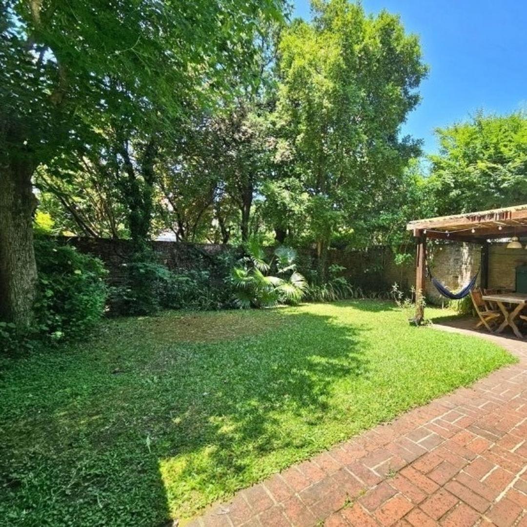 Foto de Venta Casa Beccar 6 ambientes Excelente acceso, imagen 5