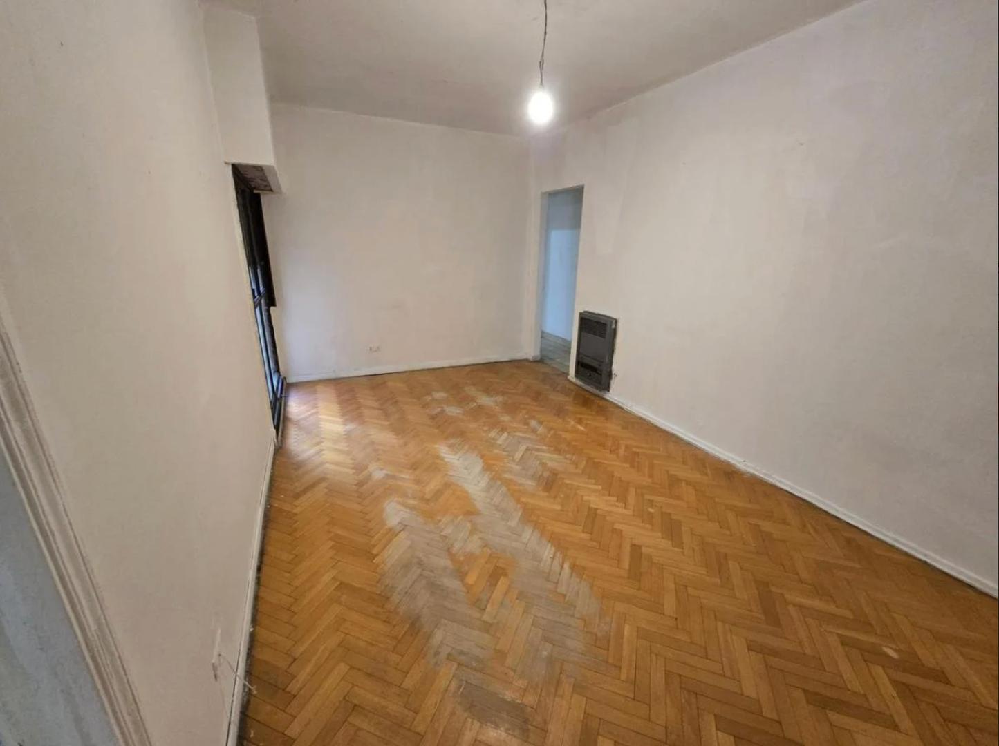 Foto de Departamento en Venta de 2 Ambientes Flores Monte Castro, imagen 4