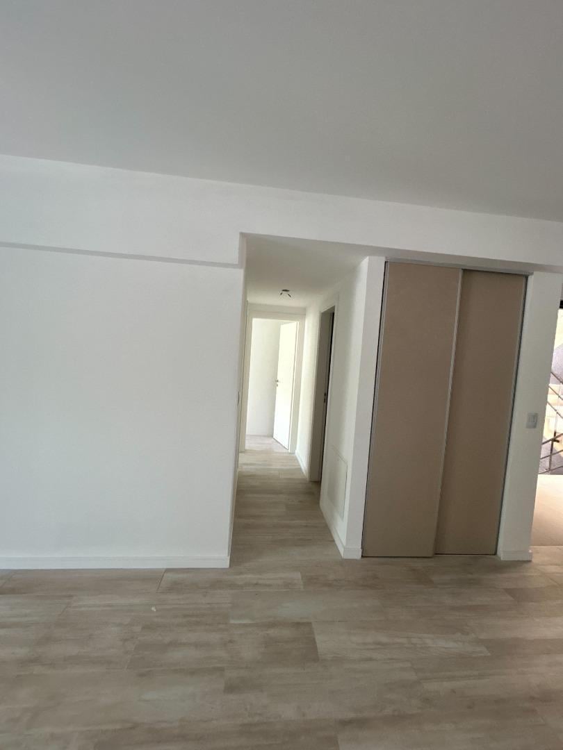 Foto de Departamento 2 ambientes más cochera en San Isidro, imagen 5