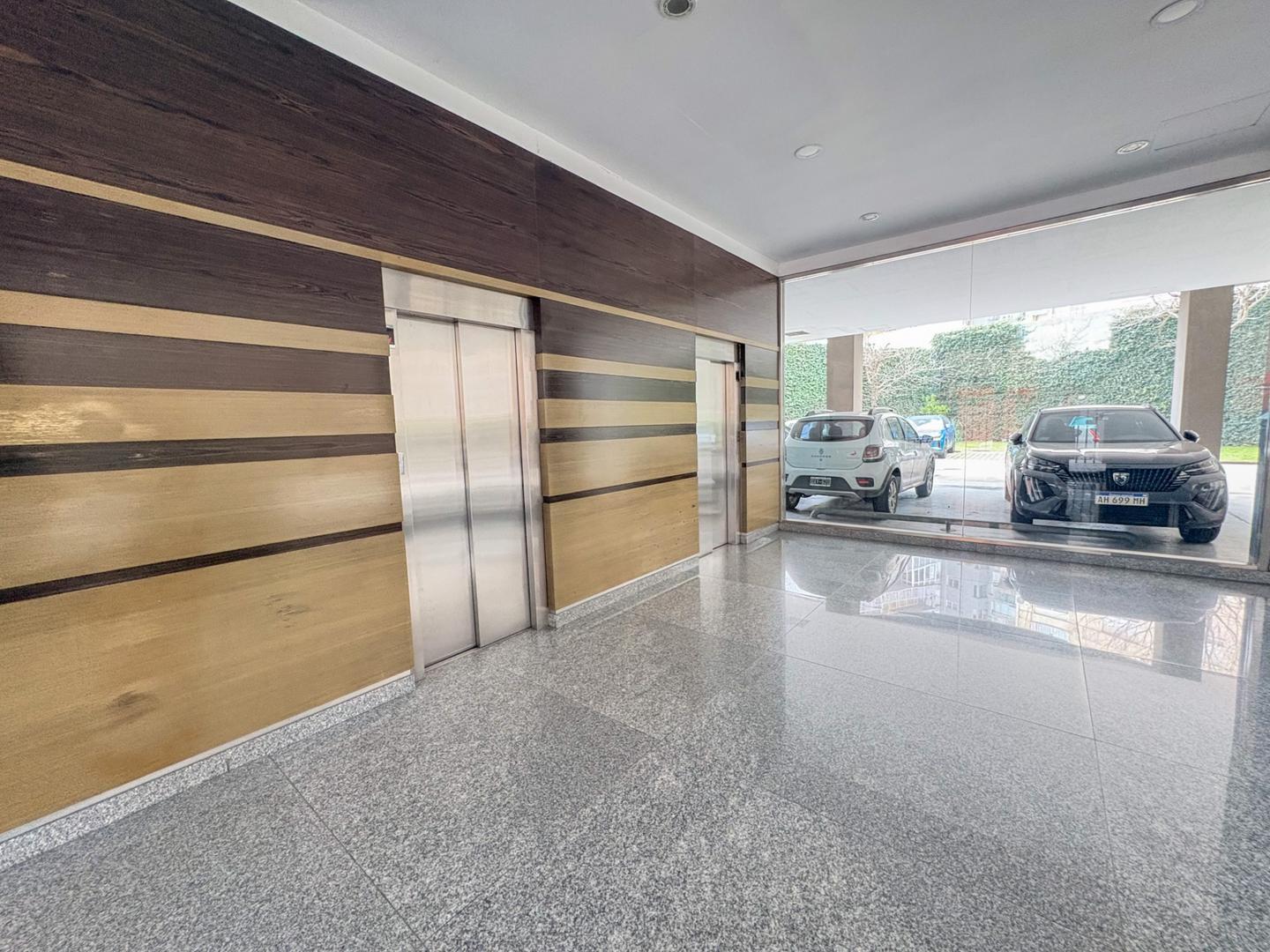 Foto de Venta Departamento 3 ambientes Olivos con balcón, imagen 4