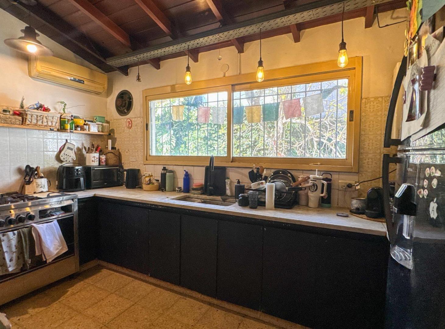 Foto de Venta Casa 4 ambientes escritorio jardin y pileta Tigre, imagen 3