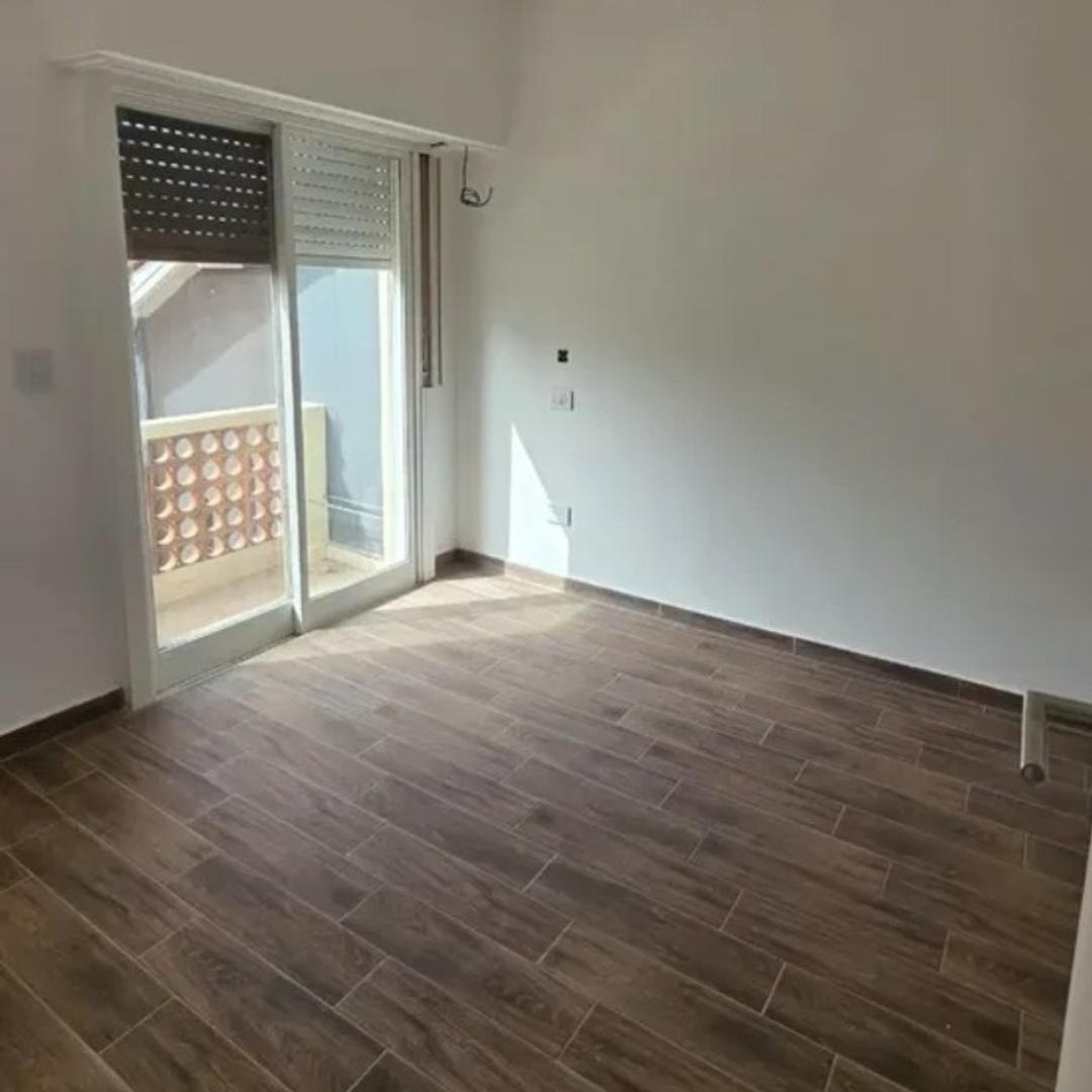 Foto de PH en venta 4 amb reciclado a nuevo Acassuso, imagen 3