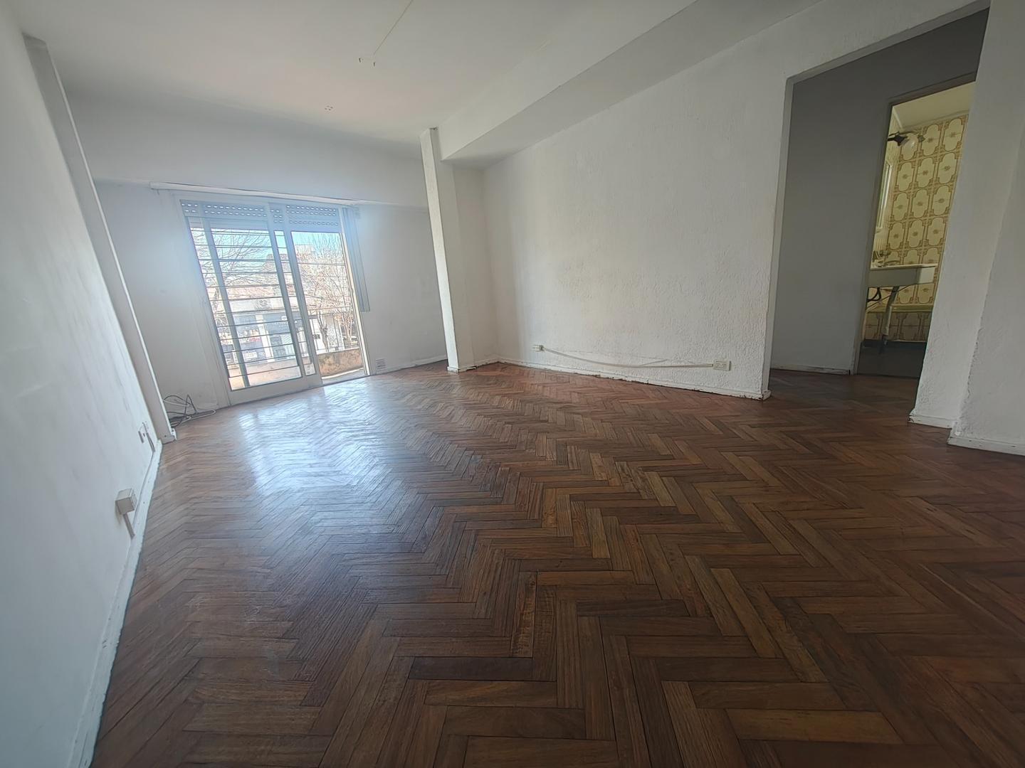 Foto de Departamento en venta de 2 ambientes en San Isidro, imagen 1