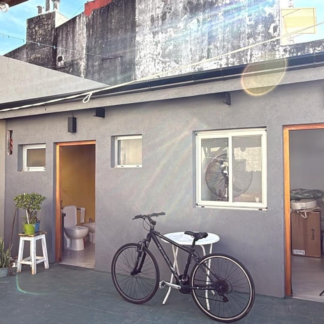 Foto de PH Reciclado con terraza en Martínez, imagen 1