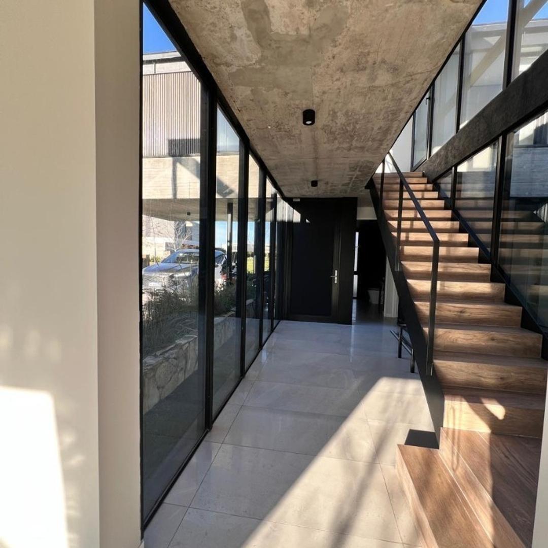 Foto de Casa al agua Barrio Marinas Puertos del lago, imagen 3