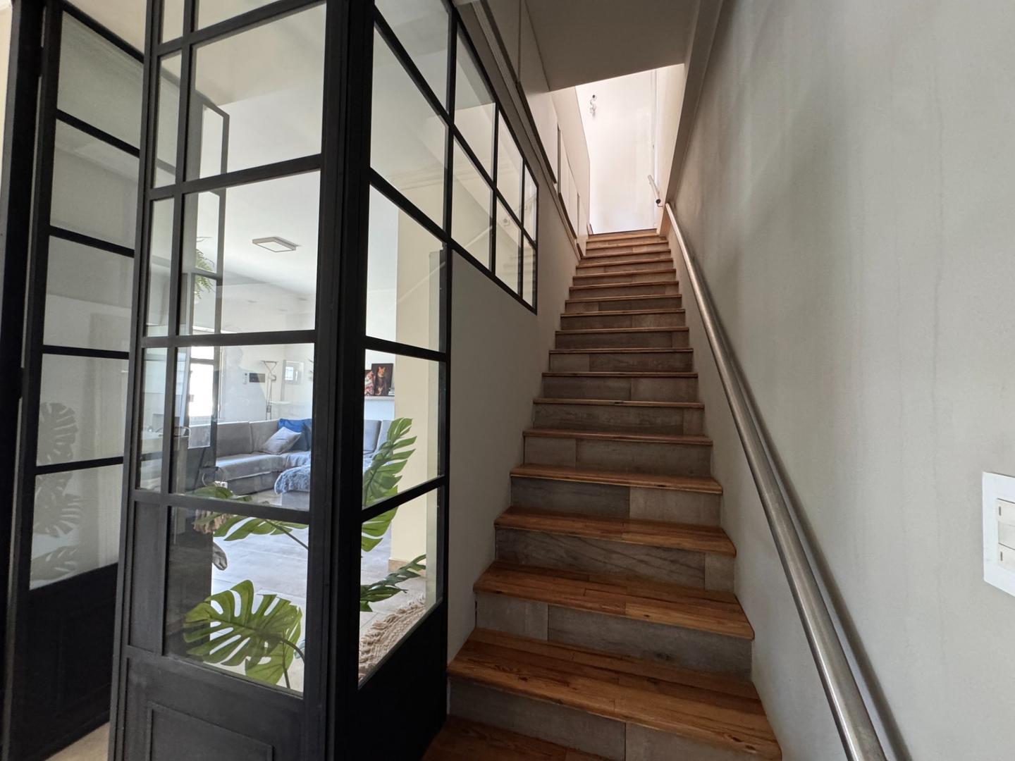 Foto de Venta casa ph de 4 ambientes en Munro con terraza, imagen 4
