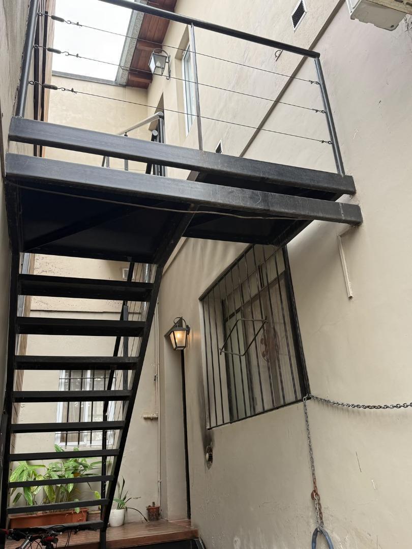 Foto de PH en PB de 2 ambientes con patio y parrilla en alquiler, imagen 5