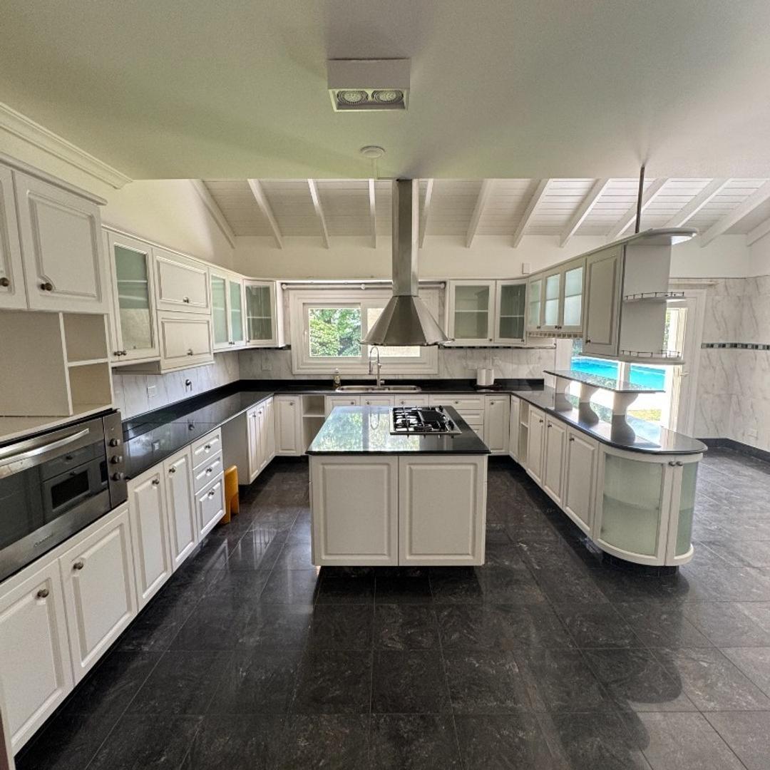 Foto de Casa 6 ambientes en venta La Horqueta barrio cerrado, imagen 3