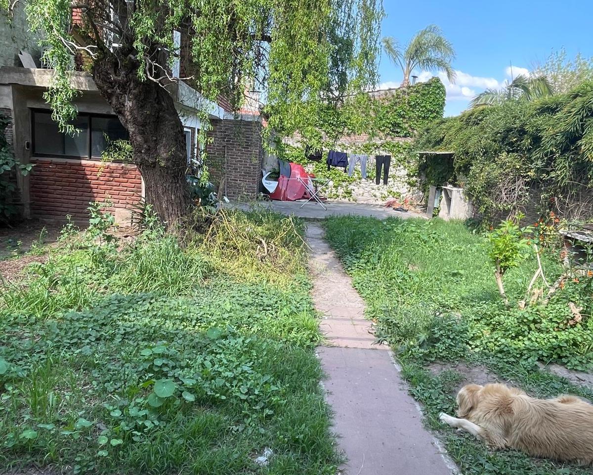 Casa en Banfield Para Reciclar 2
