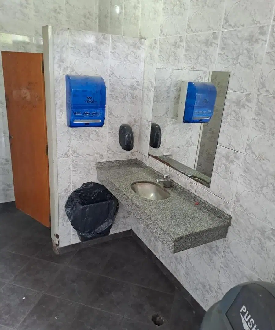 ESTACION DE SERVICIO 4
