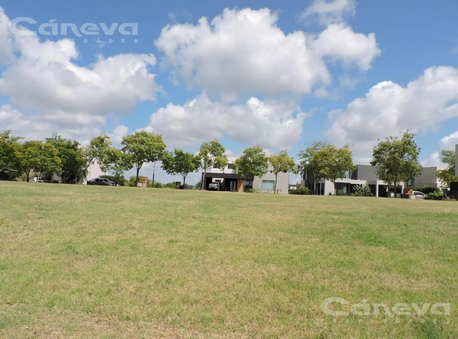 Espectacular lote en Marinas, Puertos del Lago 8