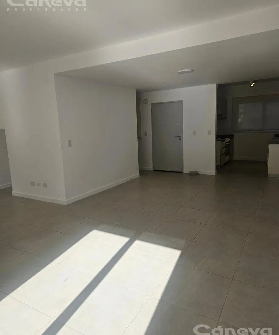 Departamento 4 dormitorios con jardin 2
