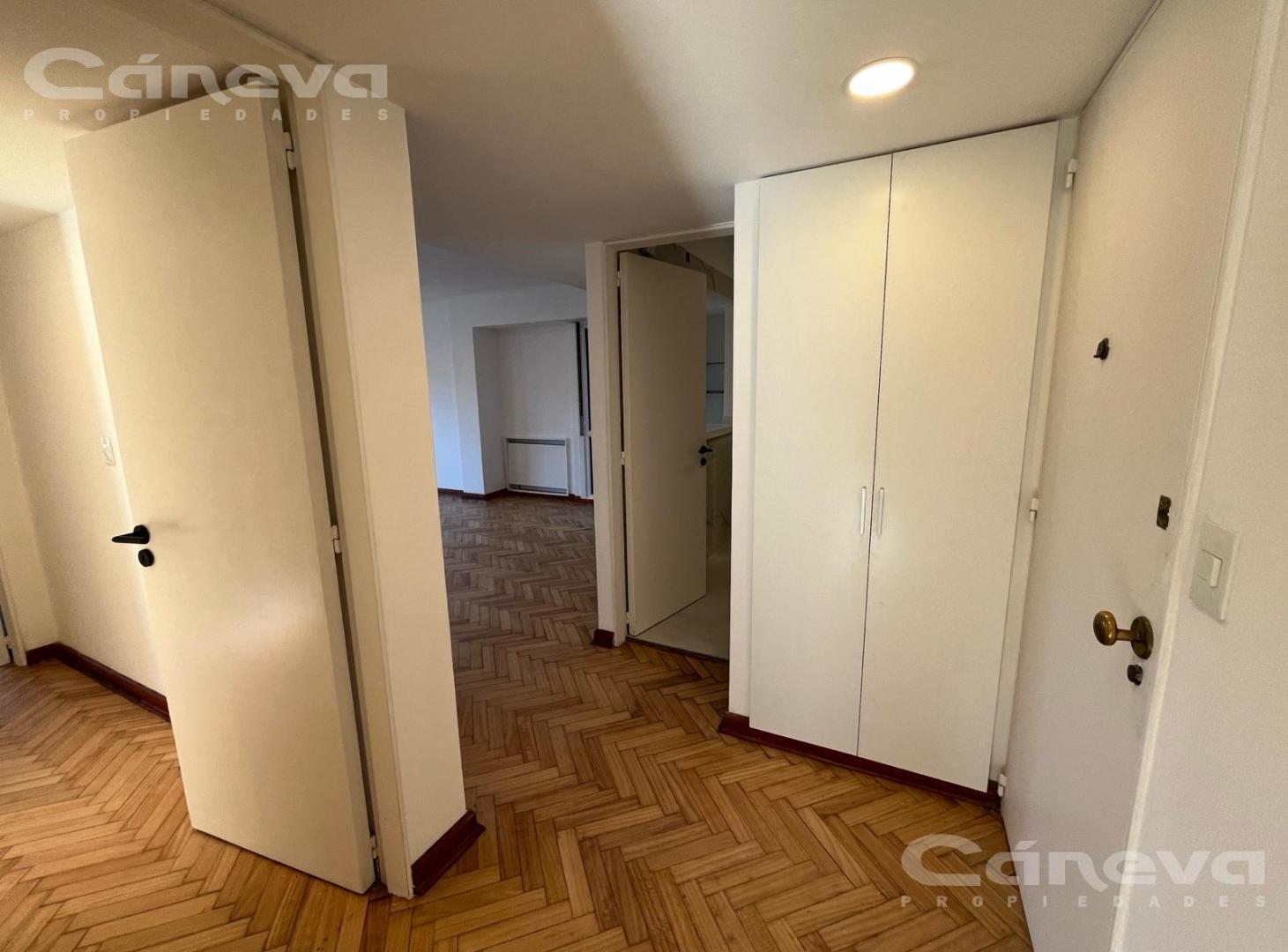 Foto de Martínez centro. 3 dormitorios, 1 baño y 1 toilette. Balcón., imagen 5