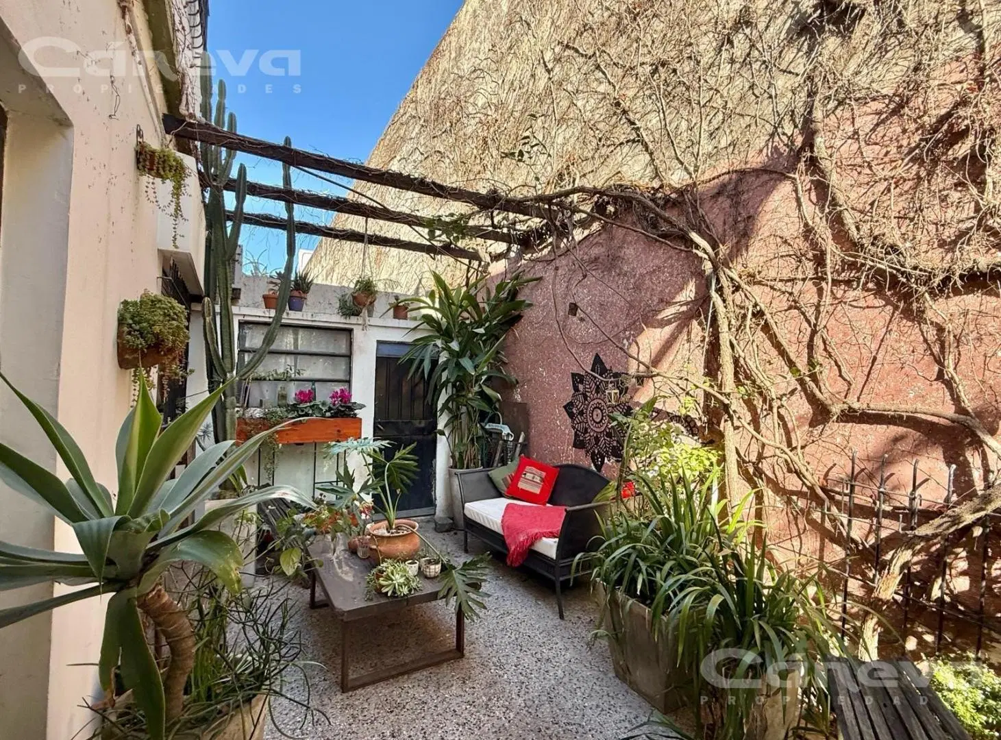 PH, Martinez, 2/3 dorm,Patio 1