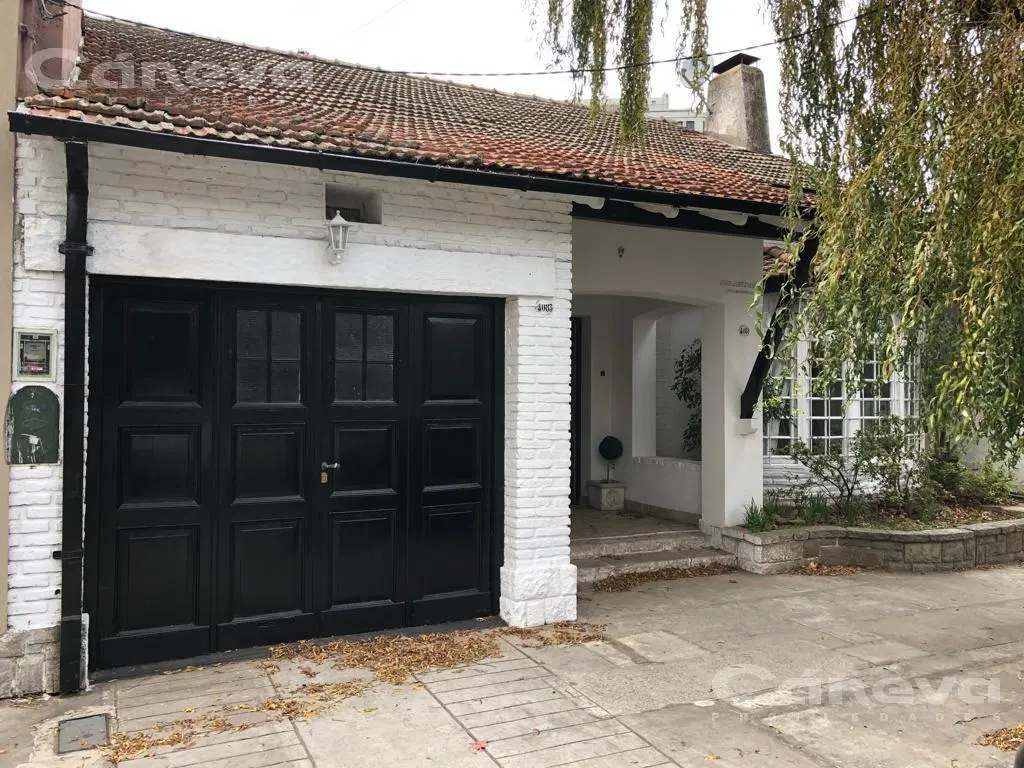 Casa - La Lucila-Vias/Libert. 4