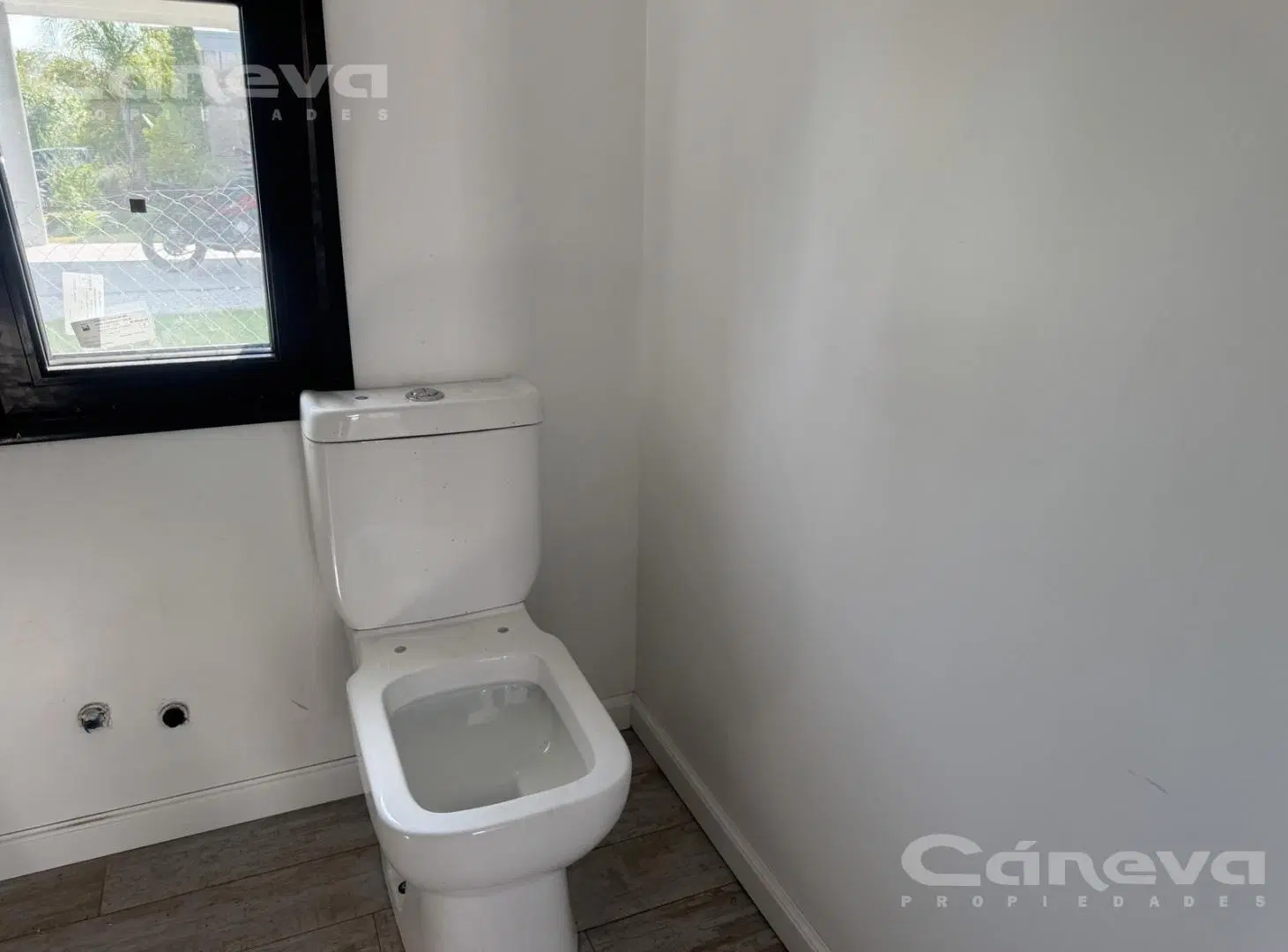 Casa de 3 dormitorios en lote interno 4