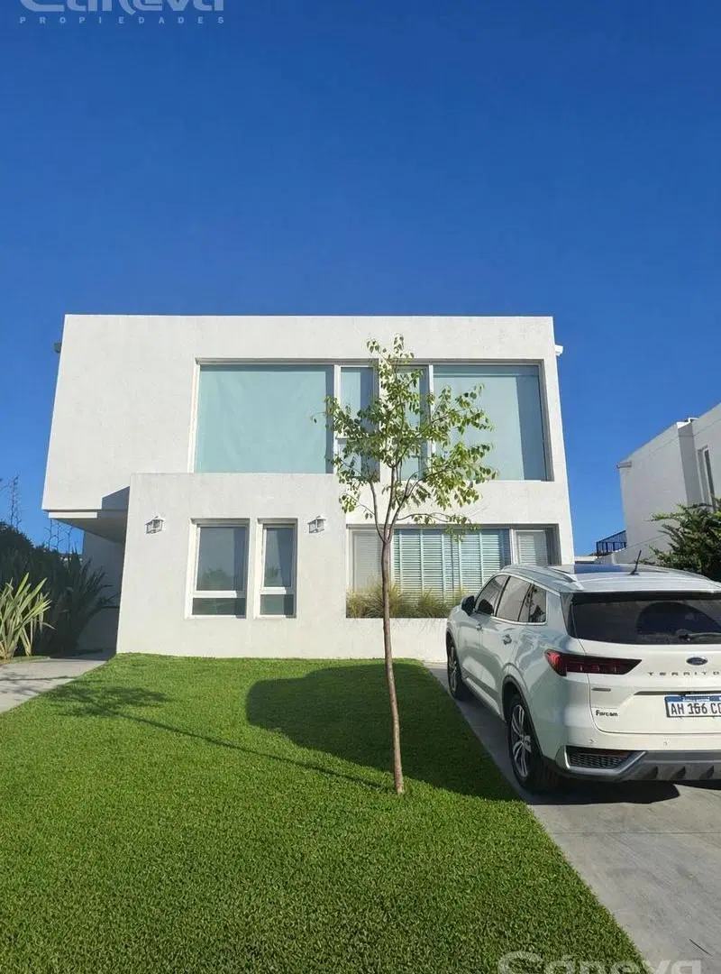 Casa en Los Castaños Nordelta 2