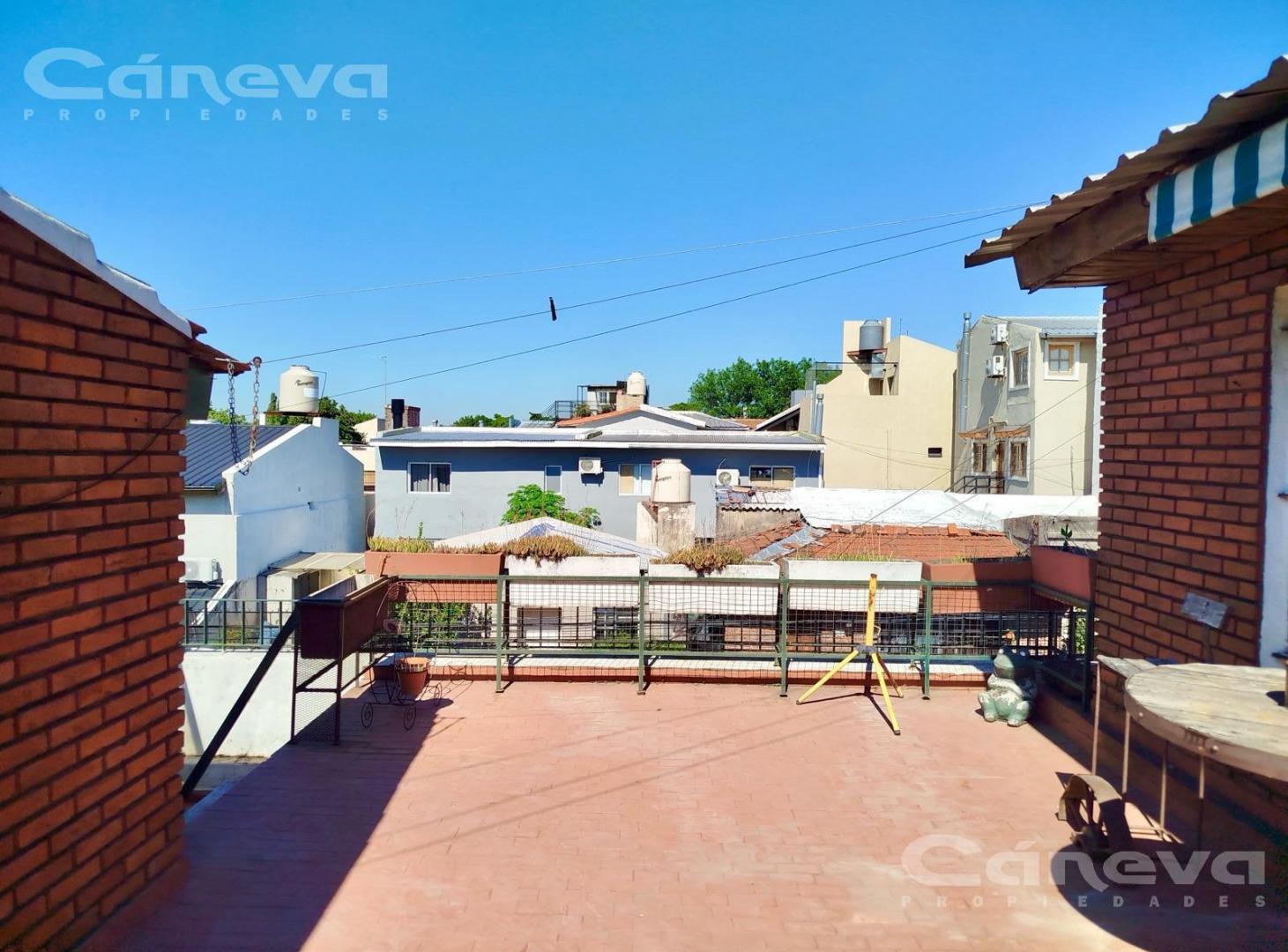 Foto de Ph en venta en Martínez, terraza con parrilla y jacuzzi, imagen 2