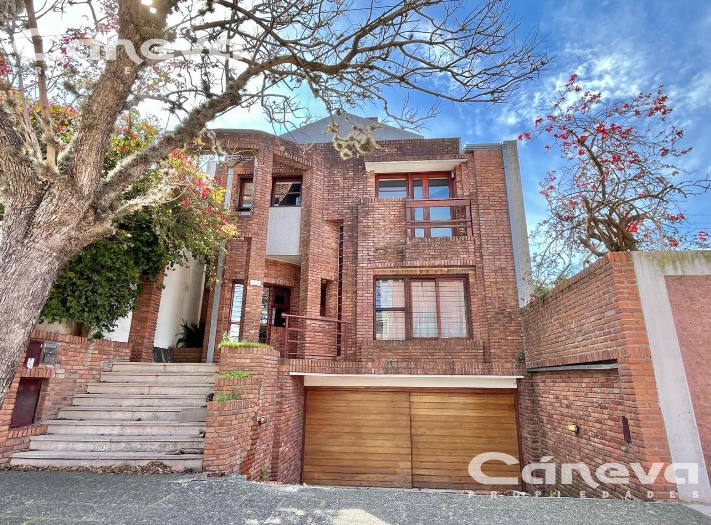 Foto de Martínez, casa en venta, 4 dormitorios, 2 baños toilette, jardín y, imagen 1