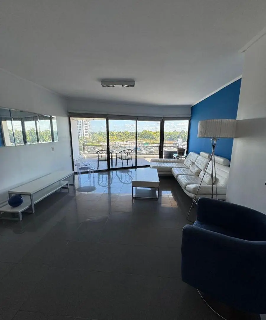 DEPTO AMOBLADO D 4 AMBIENTES SUPER VISTA A LA BAHIA. 3 CUARTOS, TERRAZA, COCHERA, AMARRA . U$A 1.800 2