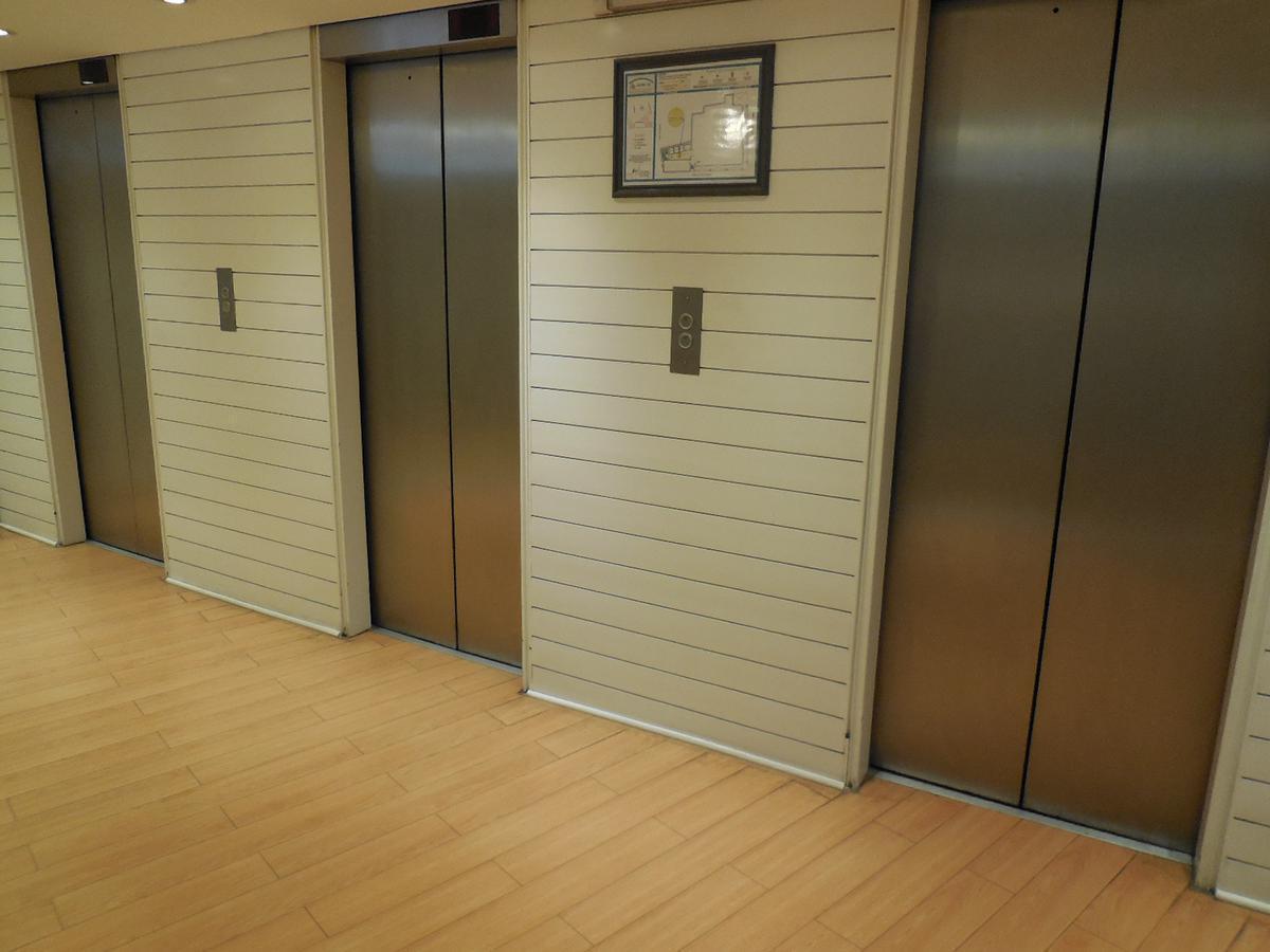 Oficina Alquiler o Venta Catalinas 5
