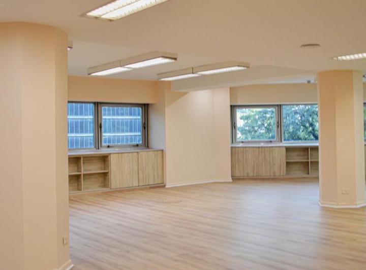 Foto de ALQUILER OFICINA 260/1.040 M2 PASEO COLON Y CHILE, imagen 3
