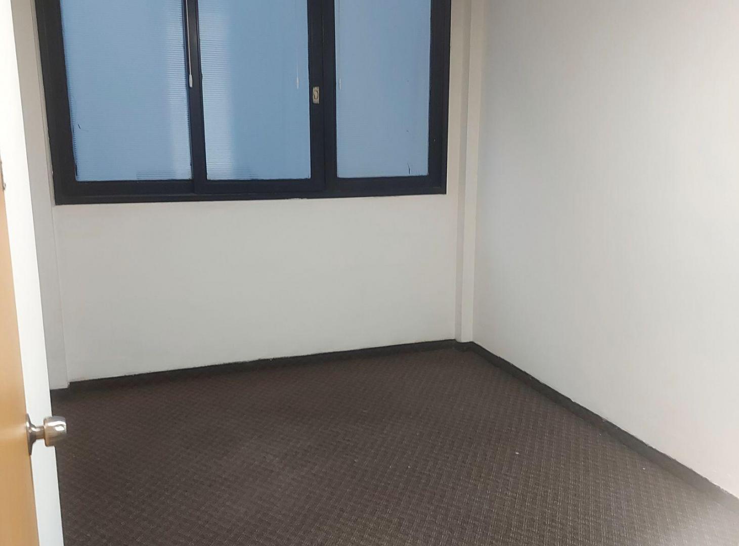 Foto de ALQUILER-VENTA OFICINA MICROCENTRO REBARATA, imagen 3