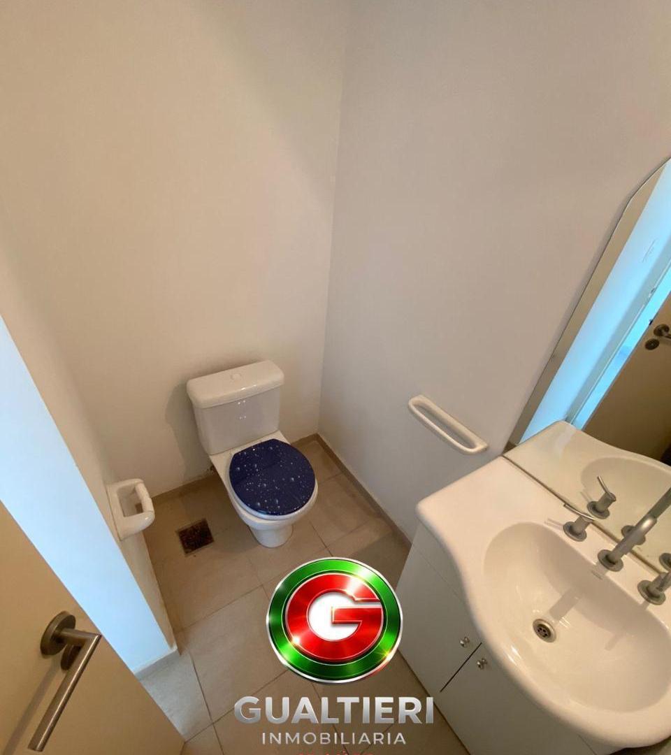 Foto de Departamento de tres dormitorios en alquiler, imagen 4