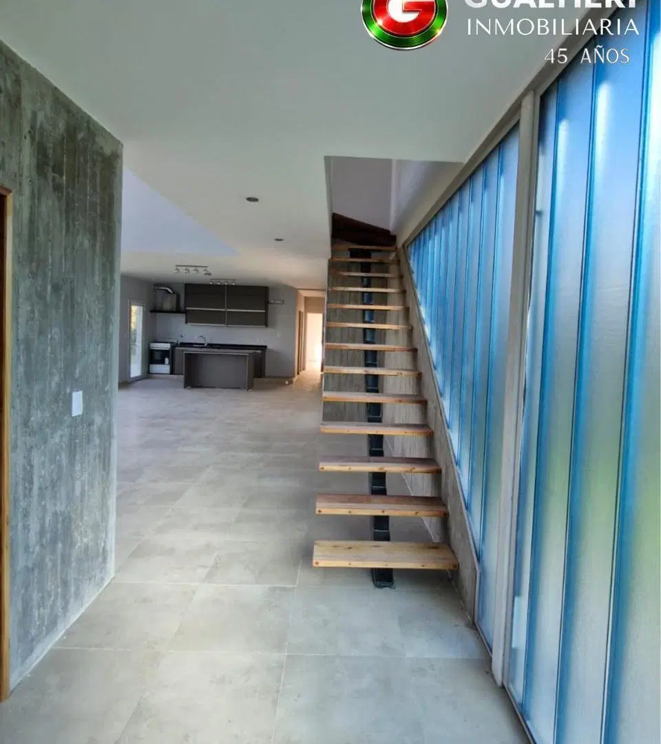 Casa en venta - Barrio Sauces del Limay 5