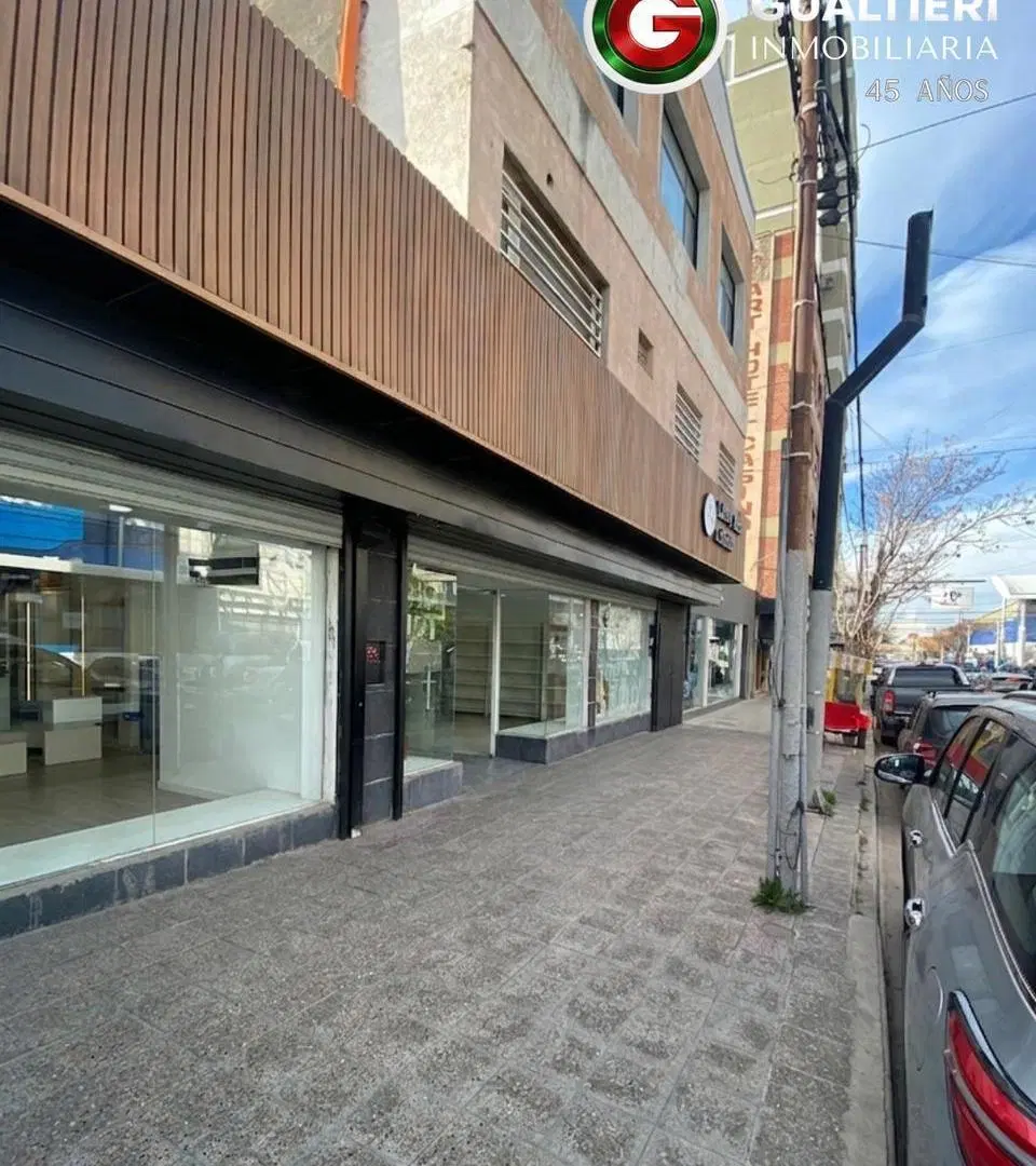 Local comercial de 600mts2 en alquiler 4
